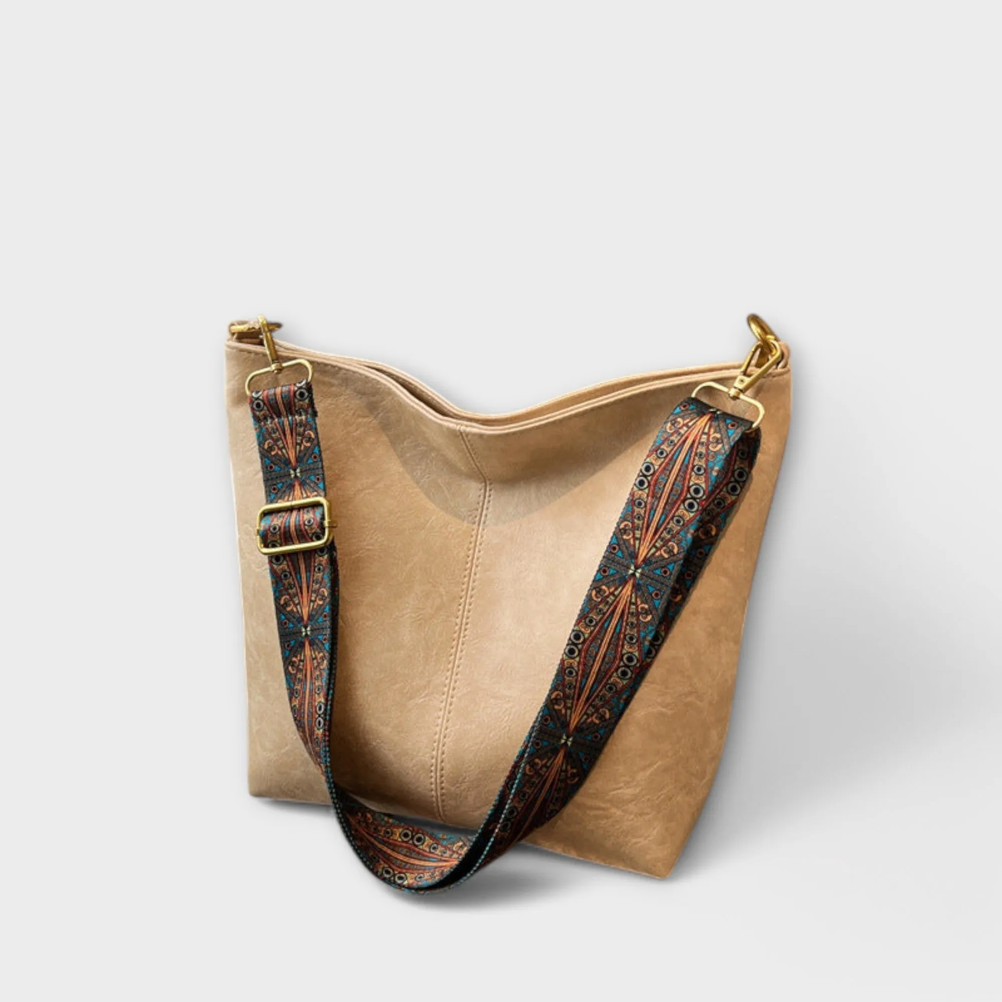 Chic Vintage-Inspired Handbag