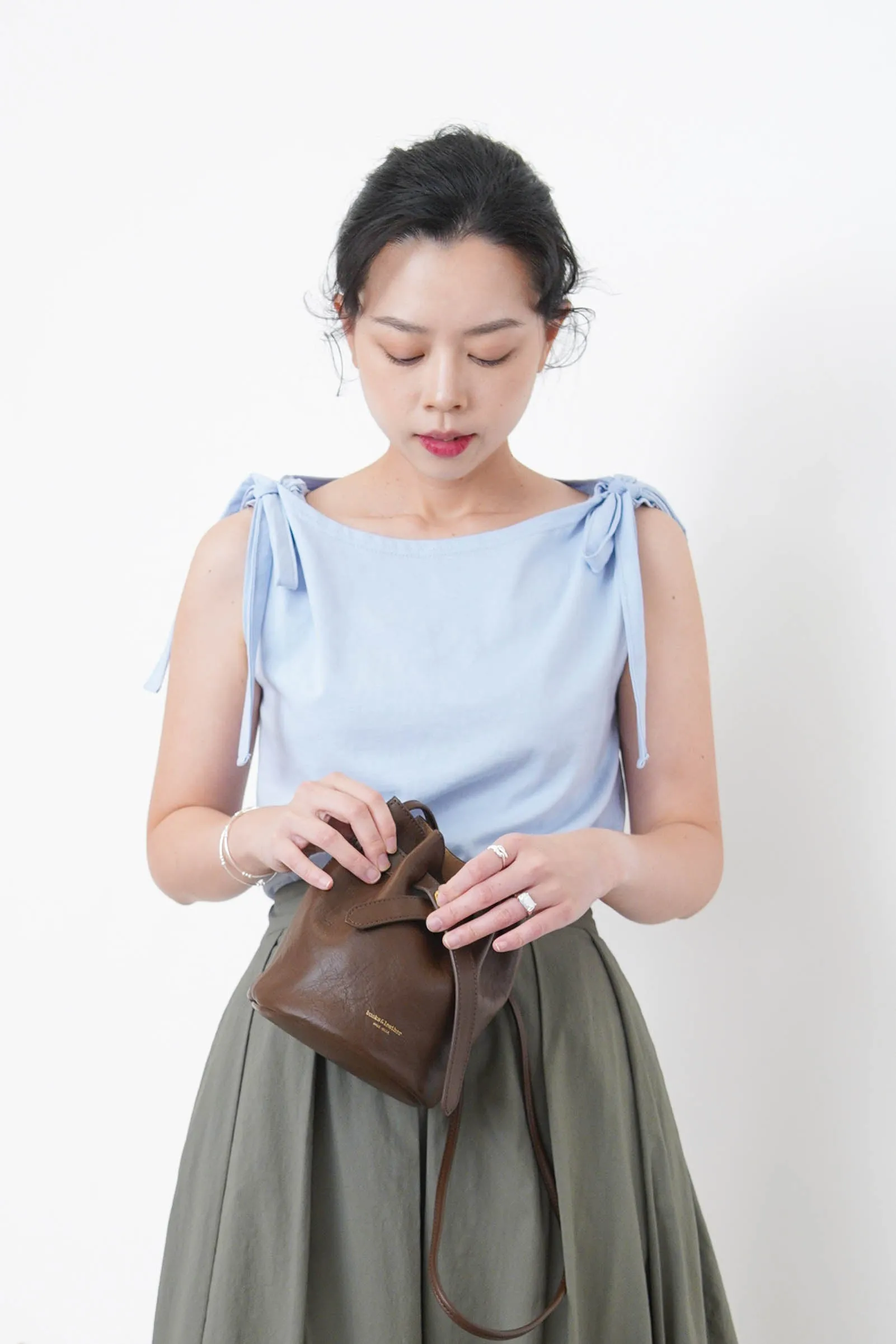 Choco brown mini bucket