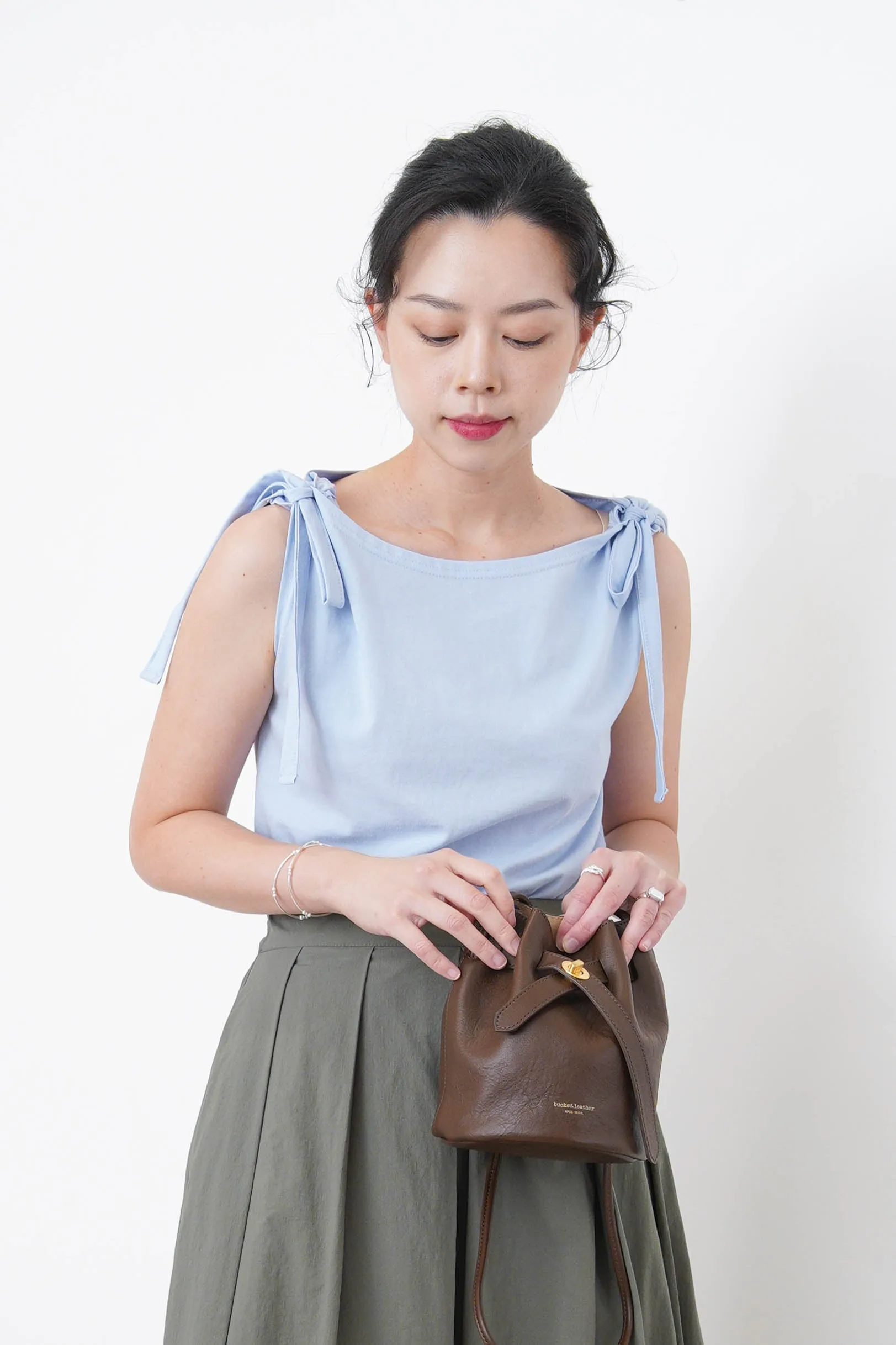 Choco brown mini bucket