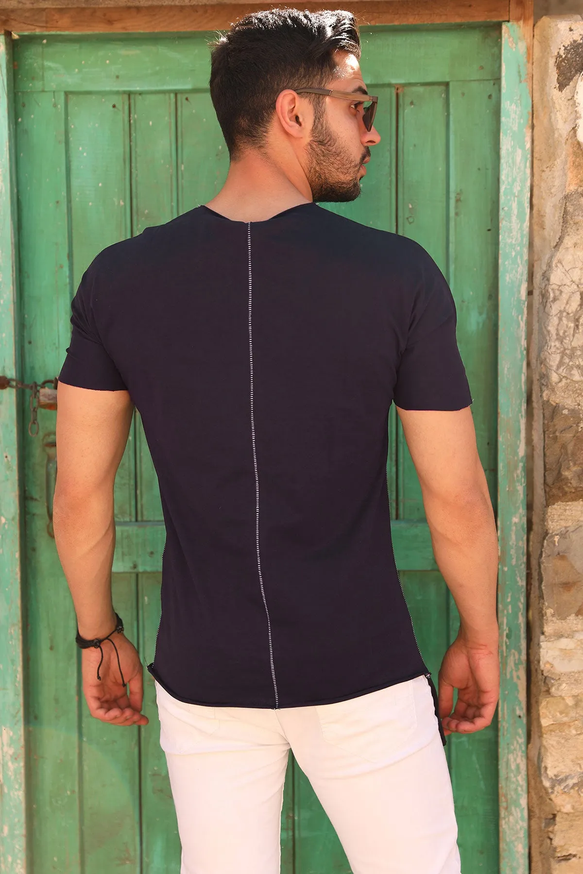 Men's Printed Navy Blue T-shirt