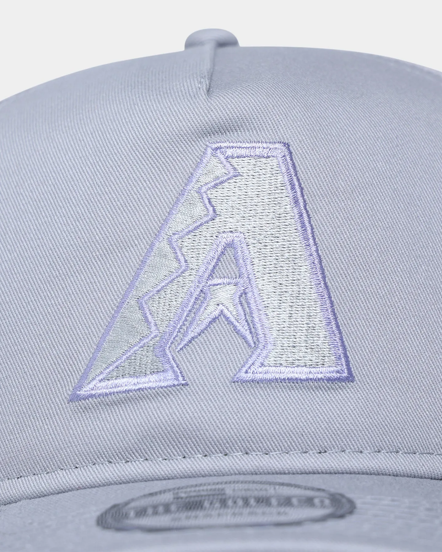 New Era Arizona Diamondbacks "Purple Smoke" Old Golfer Snapback Grey Lavender