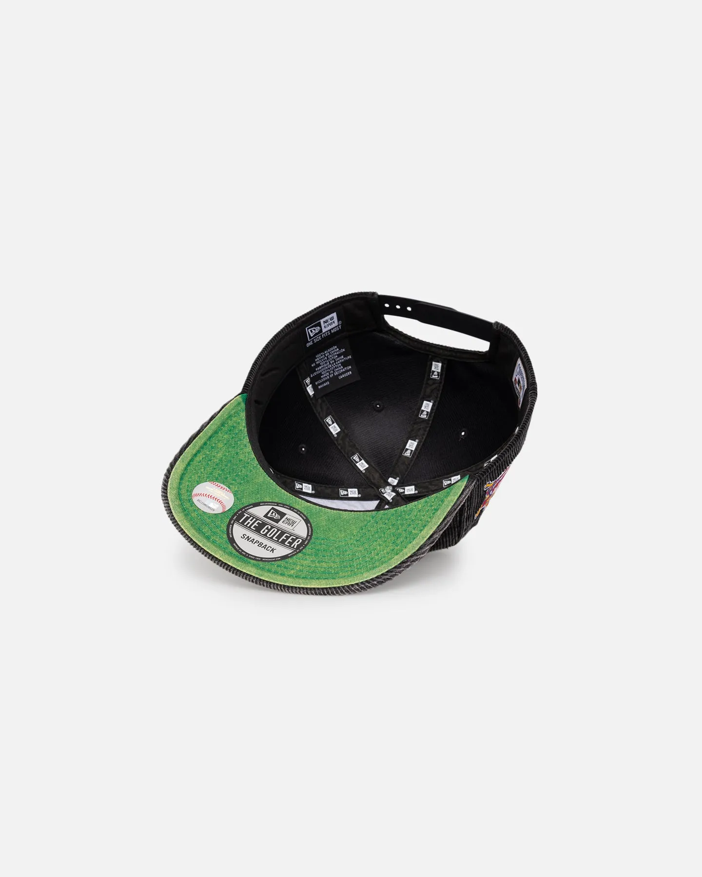 New Era Atlanta Braves 'Washed Corduroy Golfer' Pre-Curved Golfer Snapback Washed Black