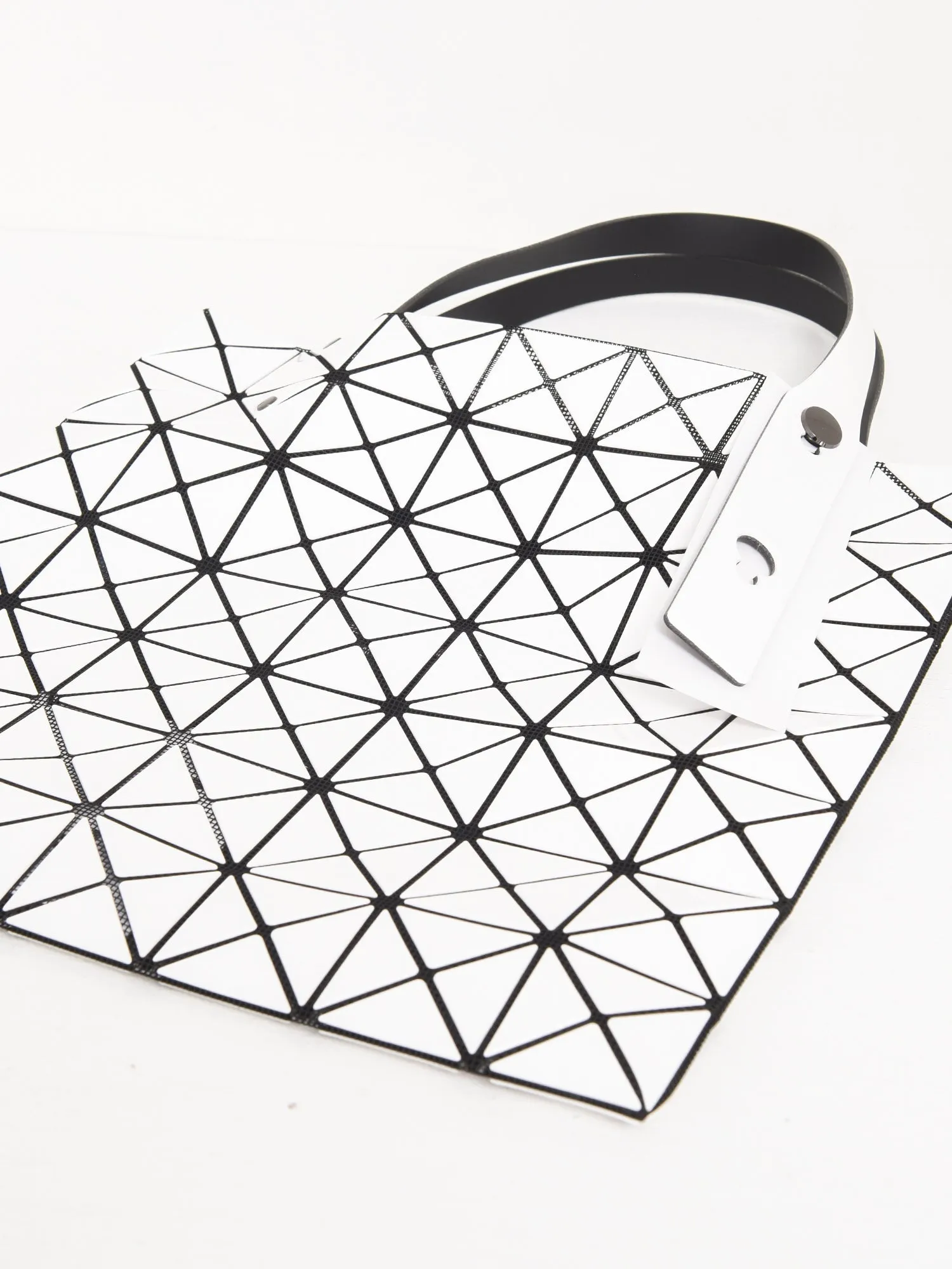 PRISM TOTE (7*7)_01-WHITE